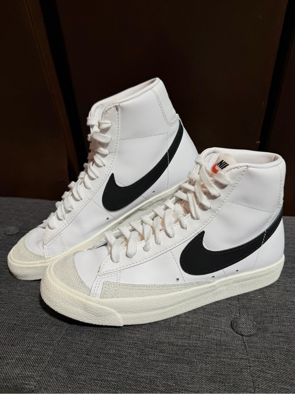 Nike Blazer Mid '77 Vintage White Black Leather Sneakers [Size 8] - Picture 2 of 9